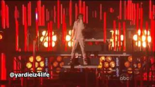 Justin Bieber  Mistletoe LIVE American Music Awards 2011 [upl. by Nerti]