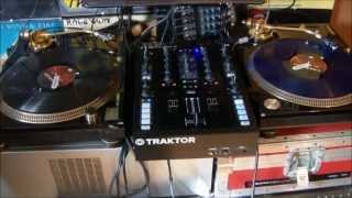 Traktor Kontrol Z2 Longterm Update [upl. by Haianeb]