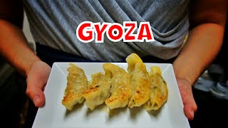 GYOZA  I RAVIOLI GIAPPONESI Come prepararli a casa vostra [upl. by Nyrehtak]