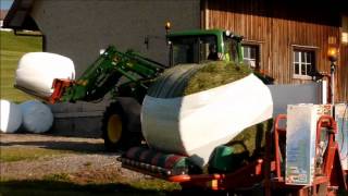 Siloballen wickeln mit John Deere 6430 [upl. by Ursula]