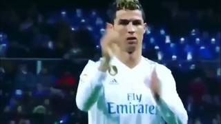 Ronaldo tell the crowd to clap and not whistle Benzema [upl. by Nosimaj]