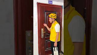 Parcel man😀😅New Viral Gadgets Smart Appliances Kitchen Utensils Home Inventions shorts gadgets [upl. by Matthias]