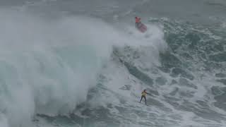 Ondas Gigantes da Nazaré [upl. by Ariaz]