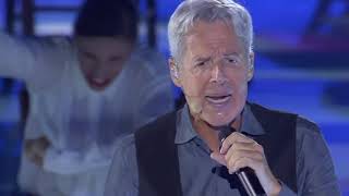 E Adesso la pubblicità  Claudio Baglioni Al Centro  Arena di Verona 2018 [upl. by Artimas]