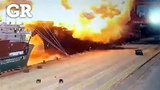 Sacude explosión en buque en puerto de China [upl. by Ecyob418]