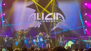 Los Kumbia Kings y Alicia Villarreal en la Arena Monterrey [upl. by Archle]