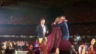 ❤ Wedding Proposal gay at Adele Concert Etihad Stadium Melbourne Australia  19 03 2017 [upl. by Orlando587]