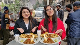 Mayapuri Ke Famous Chole Kulche Challenge  Chole Kulche Eating Competition  Himmi Styles [upl. by Castora160]