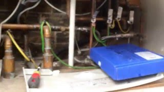 Worcester bosch boiler problems Fan on but not igniting [upl. by Siberson]