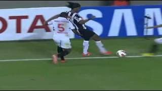 Ronaldinho Gaucho humilha o Douglas do São Paulo [upl. by Zzabahs401]