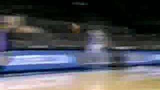 Vladimir Radmanovic Dunks On Tim Duncan [upl. by Ettenay]