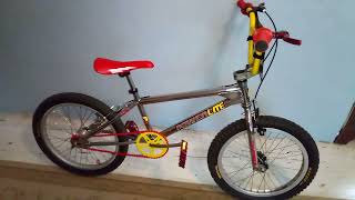 1998 powerlite falcon 20quot bmx [upl. by Lahcear898]