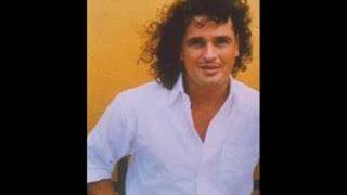 Carlos Vives  Ahi llego yo [upl. by Giuditta]