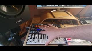 Korg Volca Sample 2 how to sync with Arturia MicroFreak tutorial [upl. by Saerdna455]