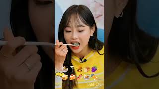 Chuu mukbang mukbang eating fancam shorts chuu [upl. by Webster]