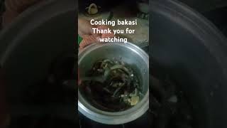 Cooking bakasi [upl. by Schlessel]