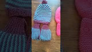 Self knnitig baby socks and capdailyvlog knitting love [upl. by Holleran]