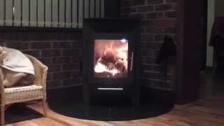 Westfire Uniq 17 wood burning stove 80 efficient [upl. by Nner]