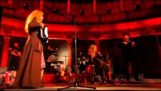 Loreena McKennitt  The Mummers Dancelive [upl. by Cinimmod]