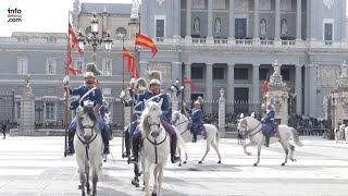 Reportaje sobre la Guardia Real española una unidad quincentenaria [upl. by Repsihw]