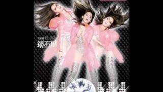 12 蕭亞軒Elva Hsiao  閃閃惹人愛Shan Shan Re Ren Ai Break Beat Remix By DJ Z BONUS TRACK [upl. by Llerahc660]