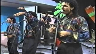 LOS KENTON video 90s  El Negro Del Swing  MERENGUE [upl. by Eilraep133]