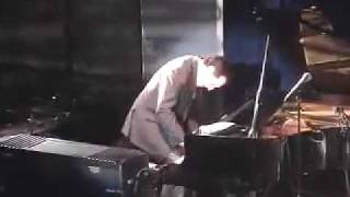 Brian Bromberg quotShag Carpetquot Piano solo head out [upl. by Akit]