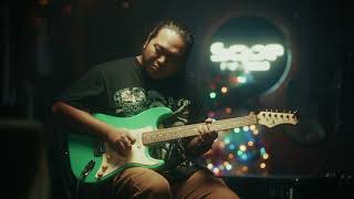 Sqoe Sest 200 Stratocaster ElectricMint GreenGuitar Playthrough with Kenneth Kabigting [upl. by Gorski]