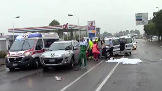 Incidente a Pieve Modolena muore in scooter a 58 anni mentre torna a casa [upl. by Irah]