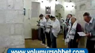 NAMAZ KILAN YAHUDİLERmp4 [upl. by Ahsilad275]