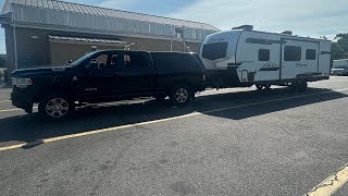 Ram 2500 Cummins versus Ram 1500 Hemi towing [upl. by Corwun]