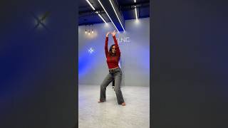 Bahon Mein Chale Aao Dance Cover dance dancer workshop love [upl. by Suilenrac636]