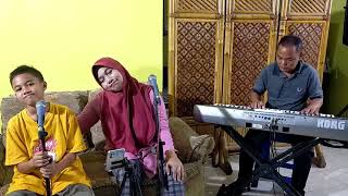 KAU BUKAN DIRIMU  DEWI YULL  BAGOES FAMILY COVER [upl. by Annim]