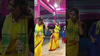 বচ্ছর ঘুরে হলি এসেছে song music newsong harekrishna joyradhe dance ytshorts trending [upl. by Pachton]