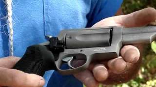 Gunblastcom  LaserLyte Laser Sight for Taurus and SampW Revolvers [upl. by Solram]