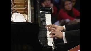 Li Yundi Chopin  Piano Concerto No 1 in E minor Allegro maestoso Op 11 [upl. by Blumenfeld]