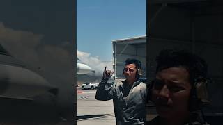 Expert Hand Signal Techniques for Fighter Jet Departures [upl. by Elisee]