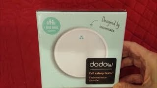 Dodow Electronic Sleep Aid  Designed by Insomiacs  Fall Asleep without Drugs [upl. by Burkle]