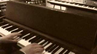 Doug Organ plays bits of Summer In The City on Pianet N [upl. by Nisior]