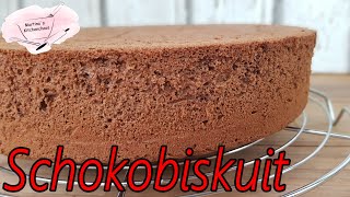 🍫SchokoladenBiskuit🍰  gelingsicher super hoch  fluffig  Grundrezept  Rezept mit Videoanleitung [upl. by Doralynne402]