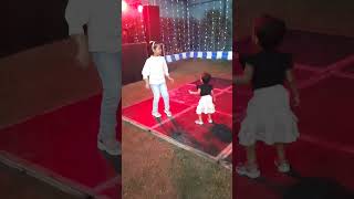 Bacche full Masti Mein dance karte huefunny [upl. by Tadich]