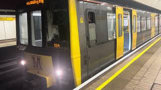 Tyne and Wear Metro  Metrocars 40044050 depart Manors [upl. by Robinia]