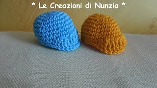 MINI CAPPELLINO CON VISIERA A UNCINETTO [upl. by Sairacaz65]