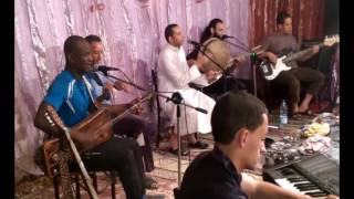 Groupe SaHaRiEnNe ft Omar El Bachari [upl. by Gapin918]