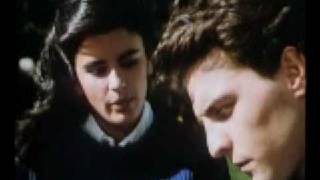 Temblando  Hombres G escenas de Devuélveme a mi chica 1987 [upl. by Alaikim88]