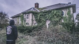 UNTOUCHED ABANDONED MANSION WITH EVERYTHING LEFT INSIDE [upl. by Westhead501]