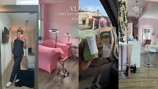 VLOG  GRWM FOR ESTHETICIAN SCHOOL  FIRST DAY OF BEAUTY SCHOOL  esthetician student [upl. by Gunnar186]