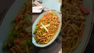 food chow mein eating yummy [upl. by Roice]