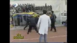 5 Mayıs 1996 Avni Aker Stadı Trabzonspor  Fenerbahçe maçı öncesi tribünler [upl. by Norvil]