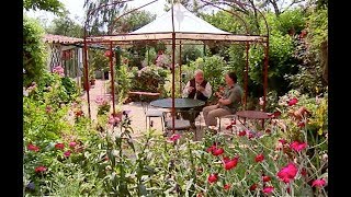 VISITE DUN JARDIN PRIVÉ ACCUEILLANT PLANTÉ DUNE FOULE DE ROSES ET DE FLEURS SAUVAGES EN VENDÉE [upl. by Rosalynd481]